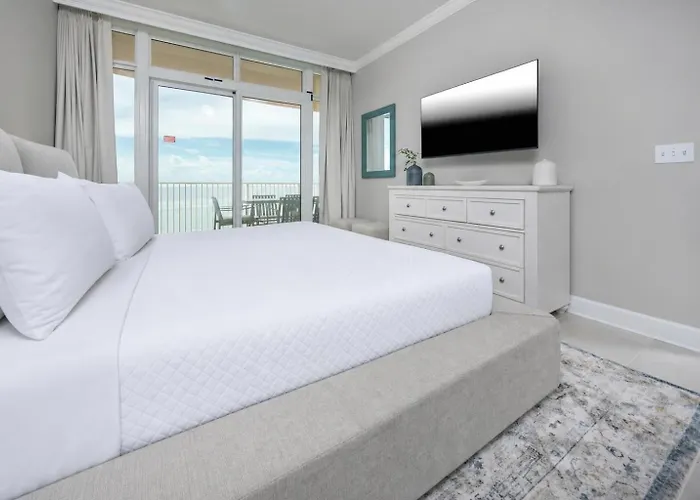 Phoenix Gulf Towers 2405 Apartment *